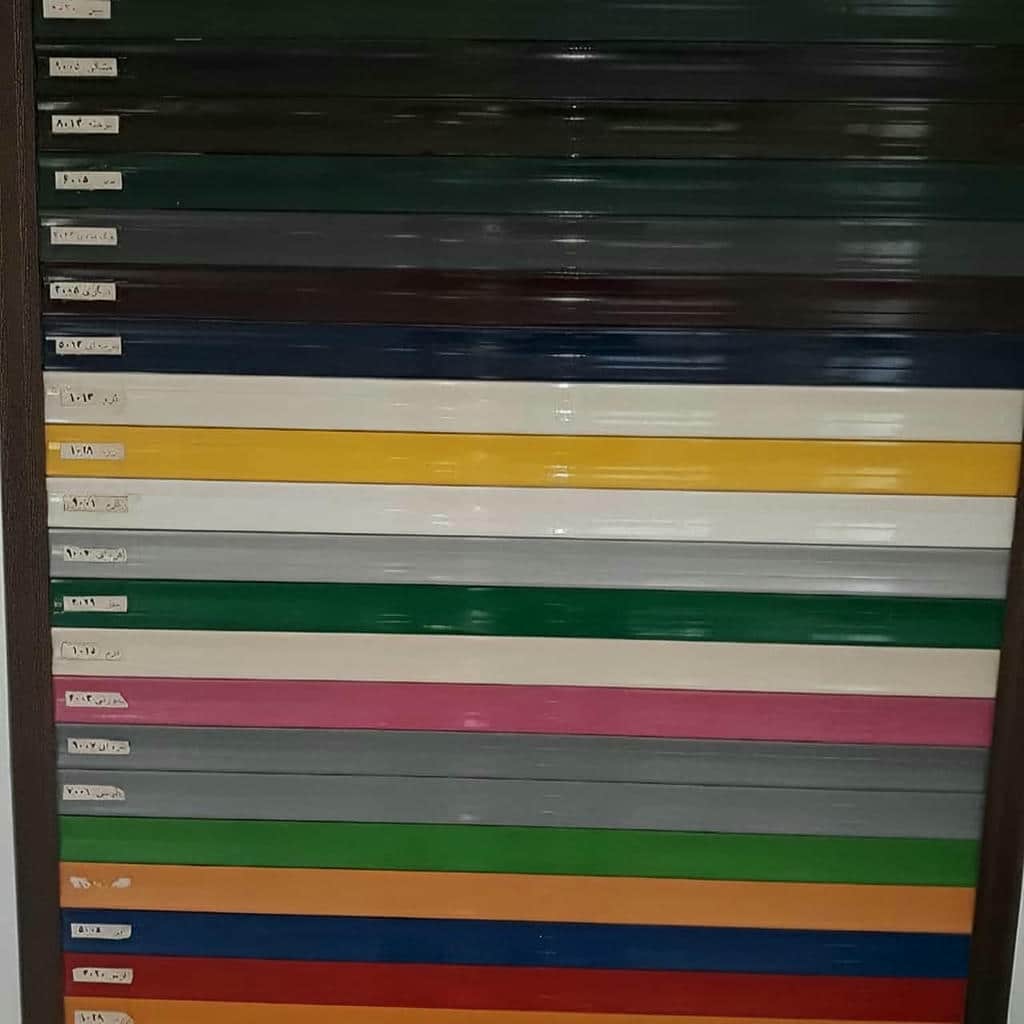 کرکره آلومینیومی هنگام مقایسه مدل ایرانی و خارجی
