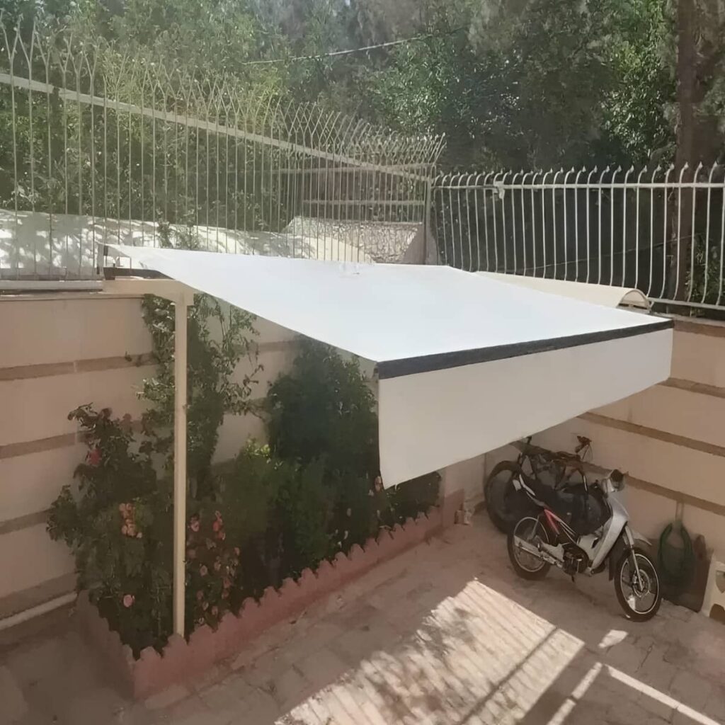سایبان مغازه با پوشش منظم و اتصالات آماده