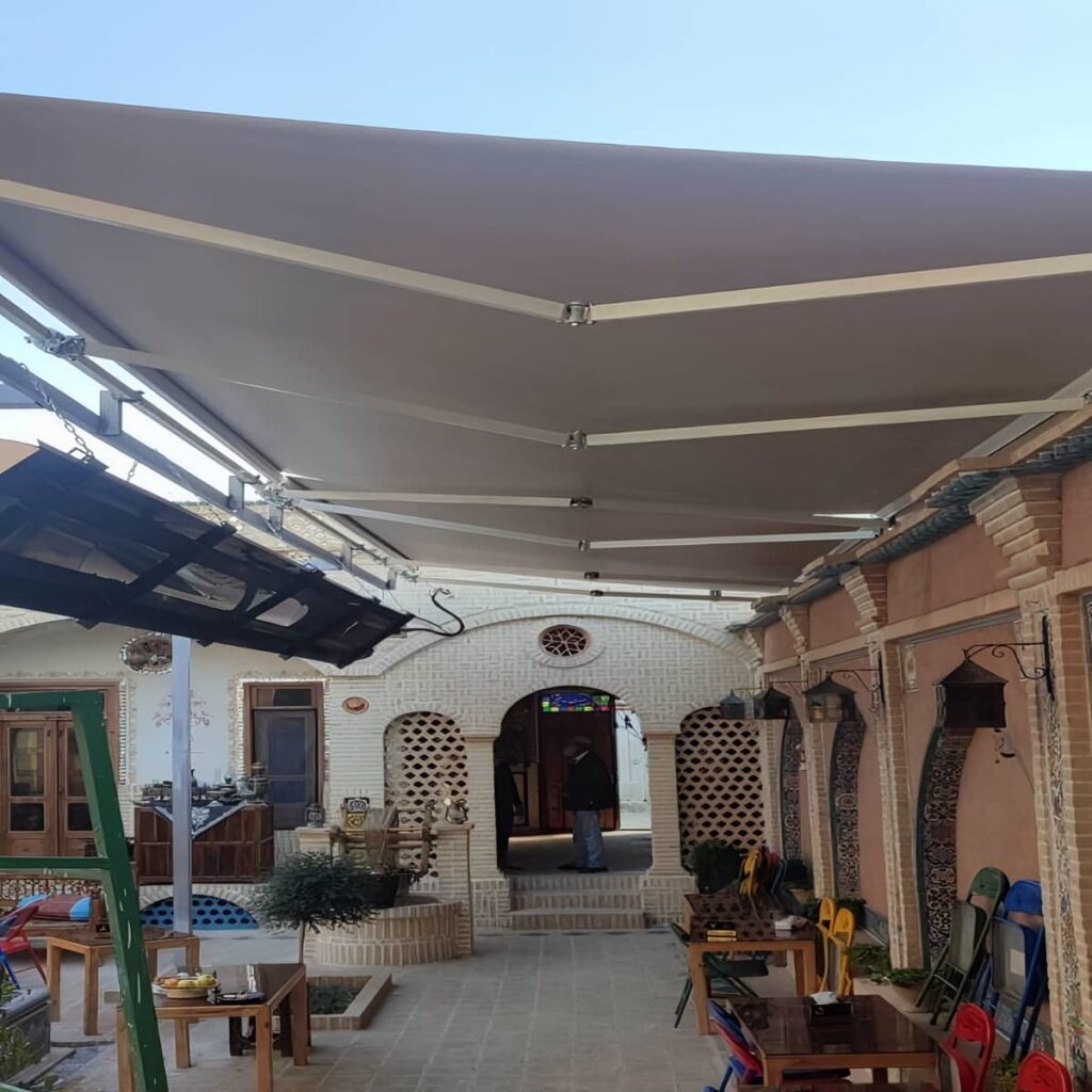 سایبان اتوماتیک با پوشش مناسب تابش مستقیم آفتاب سایبان اتوماتیک با پوشش مناسب تابش مستقیم آفتاب