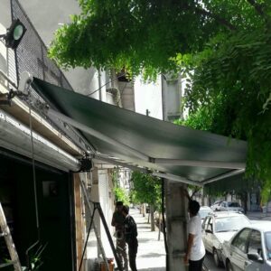 سایبان تراس نصب شده مناسب مناطق مرطوب و بارانی