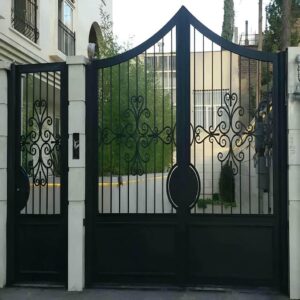 درب ویلا در مرحله مشاوره ابعاد سفارشی