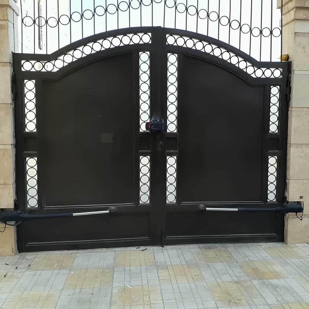 جک درب پارکینگ بجنورد با چشمی ایمنی