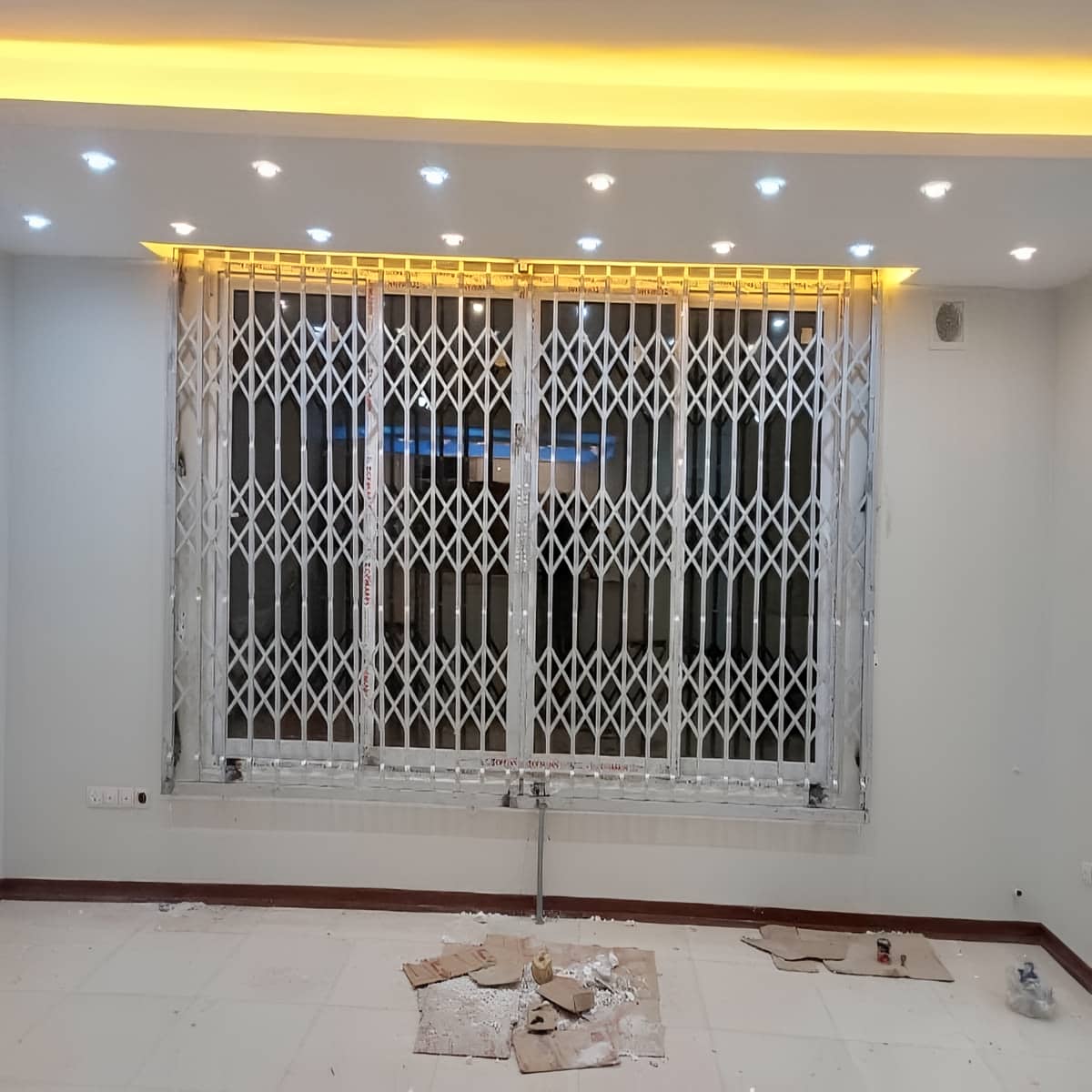 مرکز تخصصی حفاظ درب آکاردئونی در اصفهان و حومه