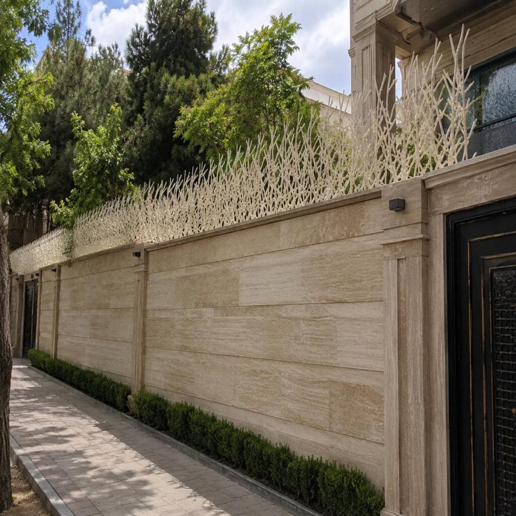 حفاظ دیوار سفارشی روی بنای اراک