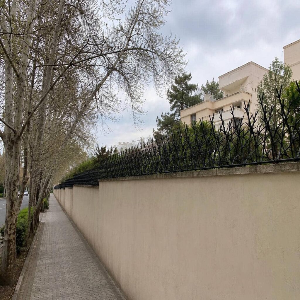 حفاظ دیوار سفارشی ساری حفاظ دیوار سفارشی ساری