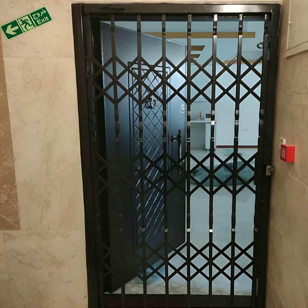 محافظ جمع شونده فلزی برای آپارتمان محافظ جمع شونده فلزی برای آپارتمان