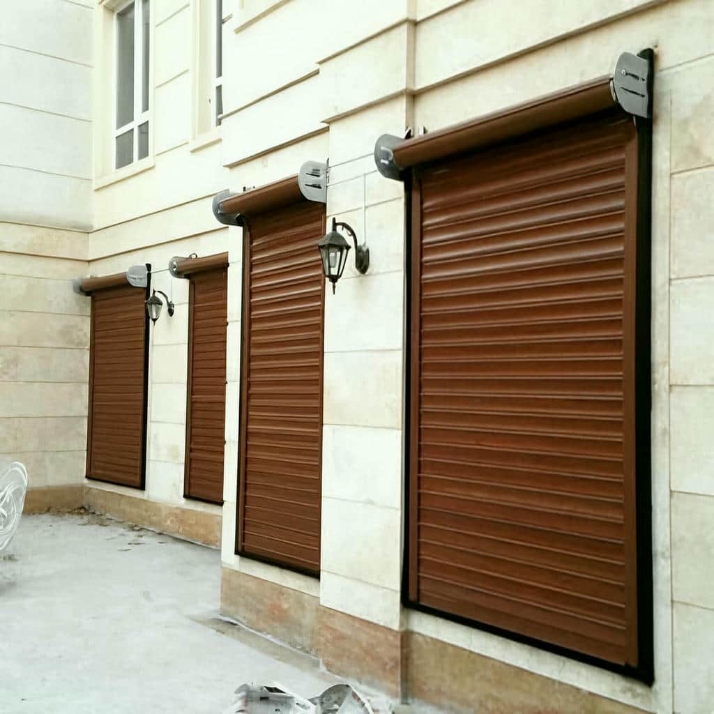 کرکره برقی مشکی ورودی تجاری کرج