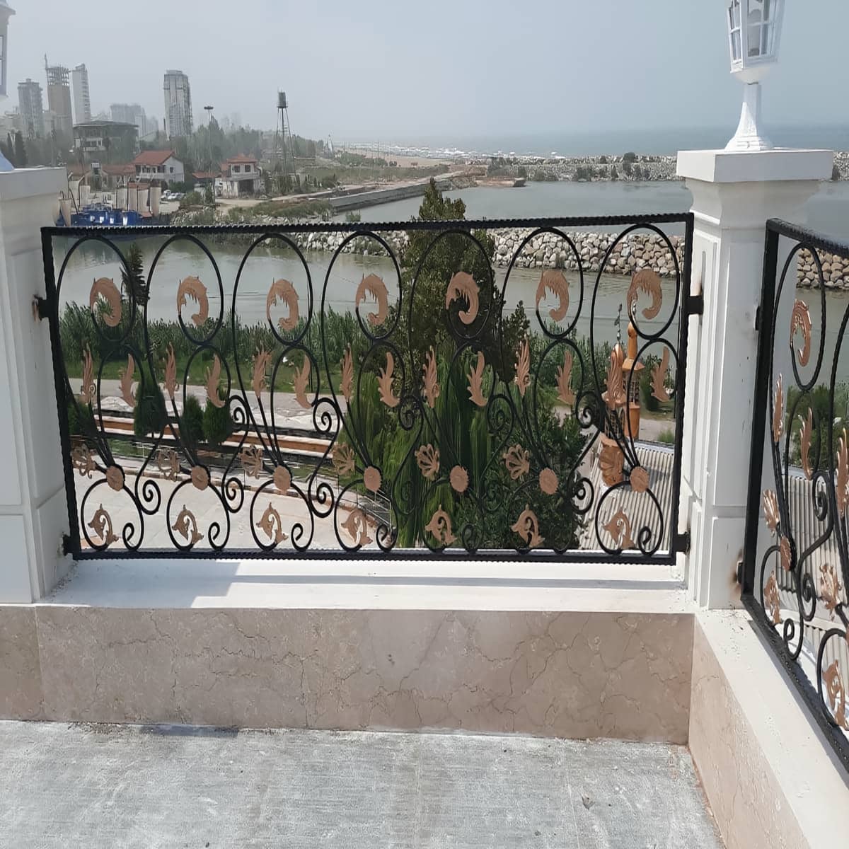 مرکز تخصصی عرضه نرده بالکن در استان کردستان