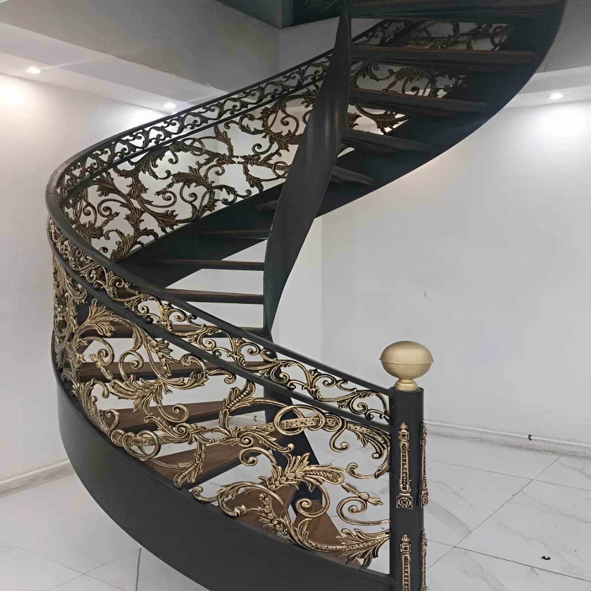 مرکز تخصصی نرده راه پله در رشت و حومه